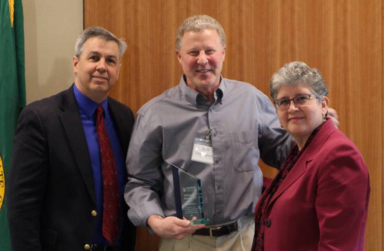 (from left) Edmonds CC Foundation board member Doug Fair, 2017 Distinguished Alumni award recipient Rob Thompson, and Edmonds CC President Emeritus Dr. Jean Hernandez