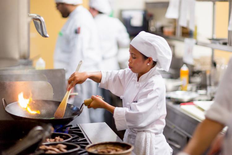 Edmonds Community College has a long-standing Culinary Arts program which could appeal to former Art Institute of Seattle students.