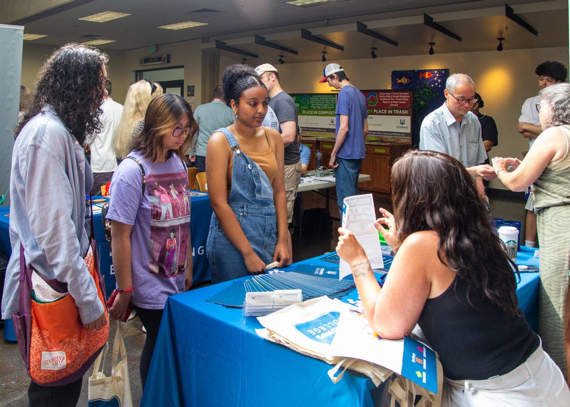 Students are invited to explore campus and complete administrative duties during Enroll Edmonds Day on Saturday, Sept. 9. (Photo Courtesy: Miranda Shook)