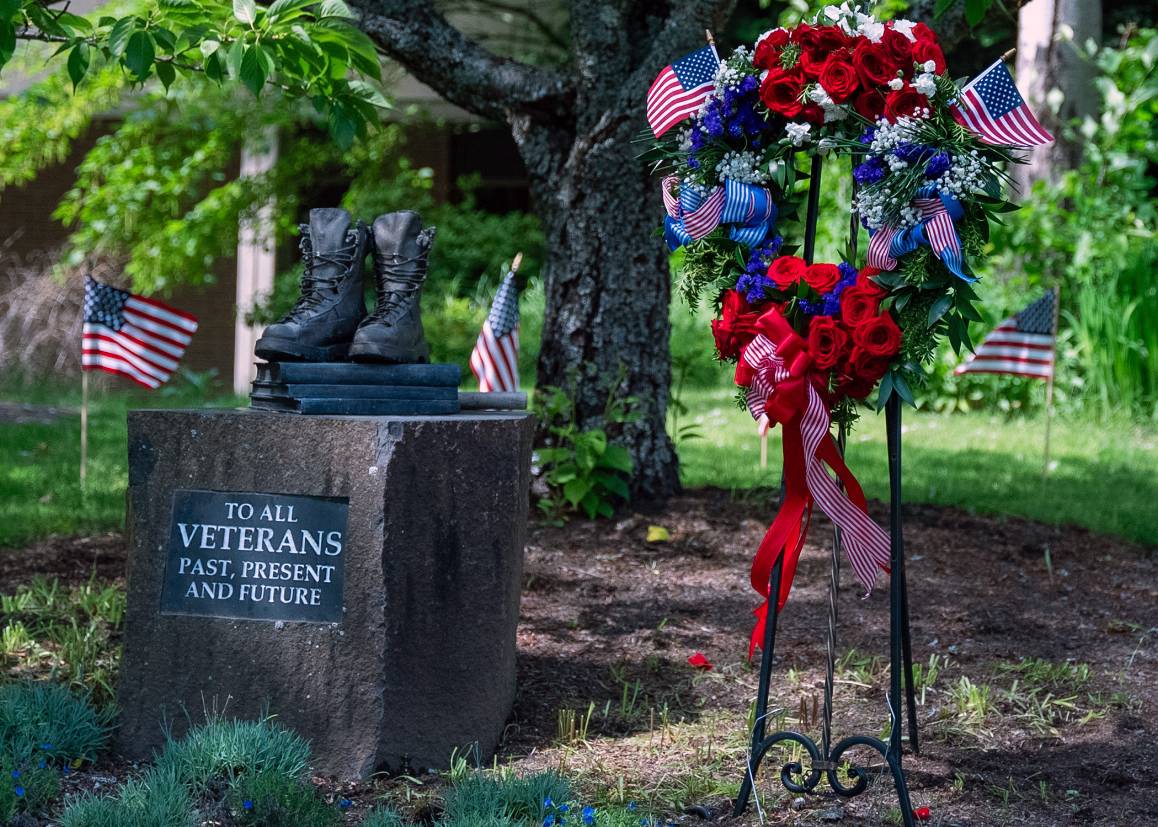 Edmonds College will host a free Memorial Day ceremony on Tuesday, May 20, from 2-3 p.m., at the Black Box Theatre.