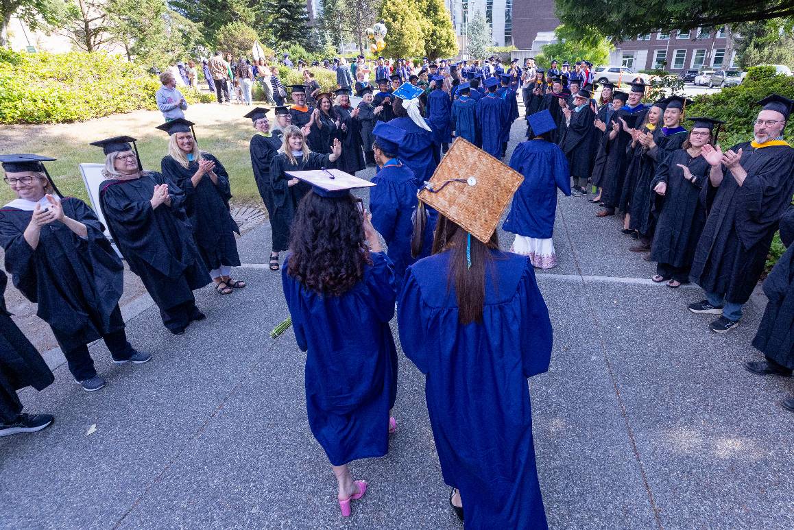Pell Grant students at Edmonds College&mdash;who often balance school with substantial financial and life challenges&mdash;are now completing their degrees at the same rate as the general student population, thanks to the comprehensive financial aid and support they receive from the college. (photo by Scott Eklund / Red Box Pictures)