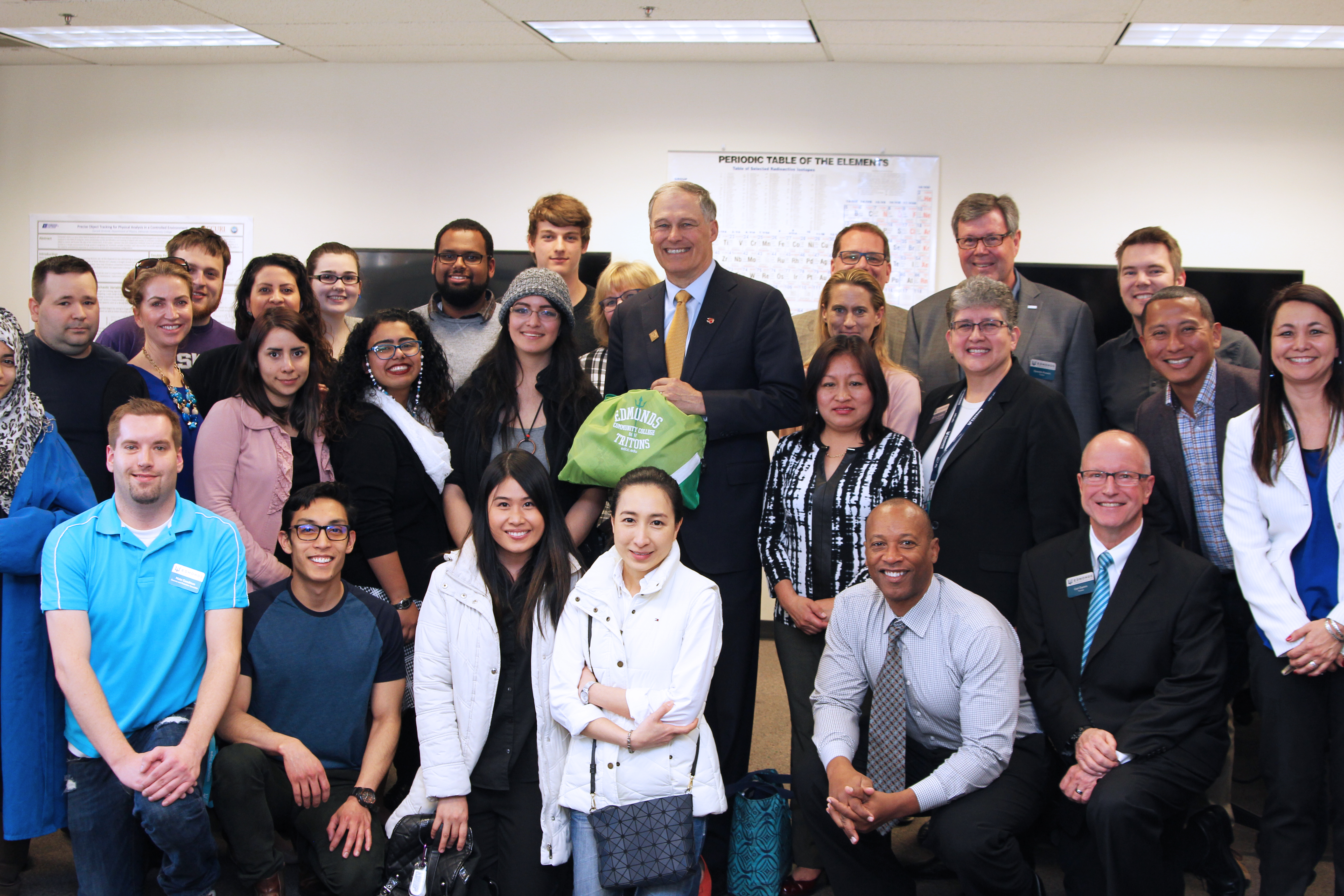 Gov. Jay Inslee met with student groups, including State Need Grant (SNG) and Opportunity Grant recipients; international and immigrant students; and Math, Engineering, Science Achievement (MESA) students.