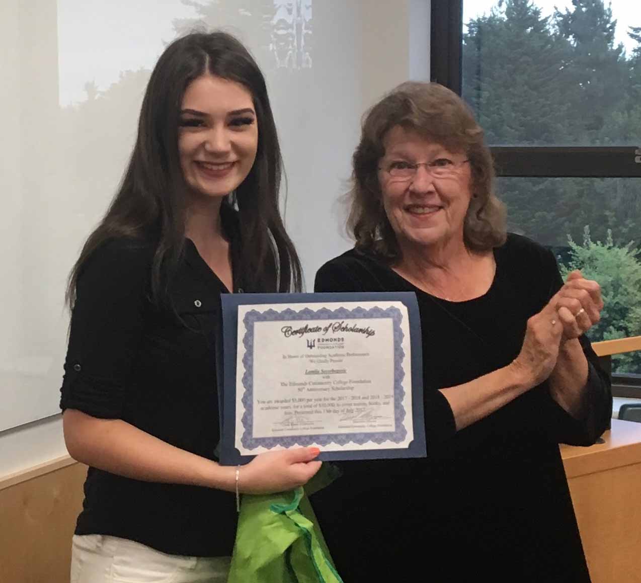 (from left to right) Foundation scholarship recipient Lamija Secerbegovic and Foundation board member Libby Lewis.