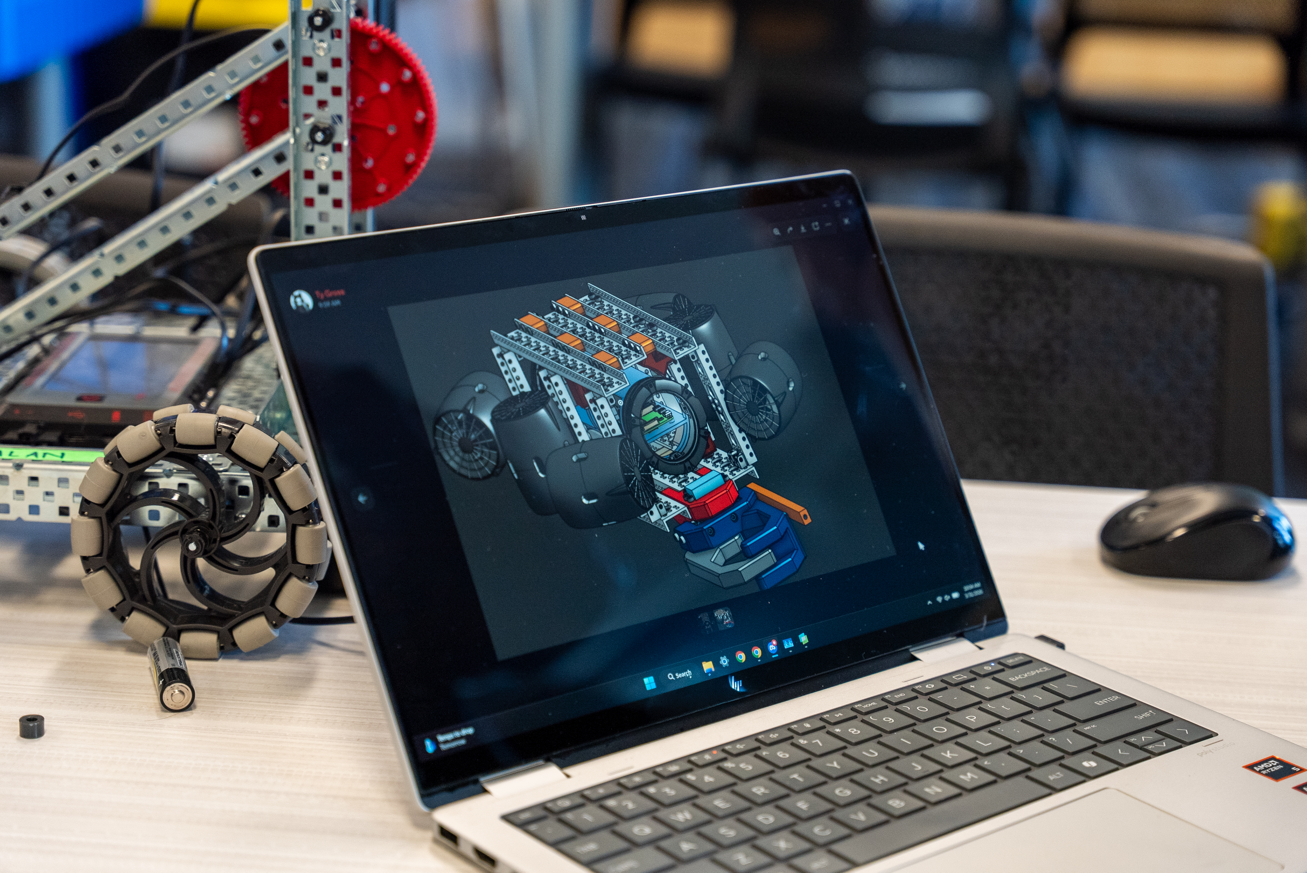 A photo of the ROV model on a computer that the Triton Tech students are replicating. A photo of the ROV model on a computer that the Triton Tech students are replicating.