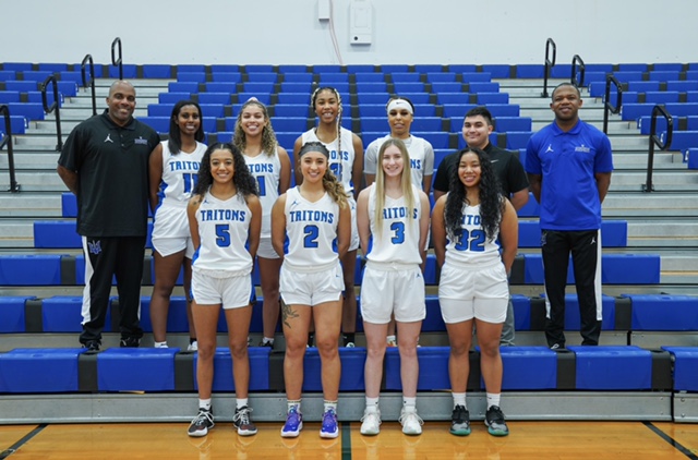 2021-22 Women's Basketball