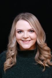 Head Shot of Heather Thompson